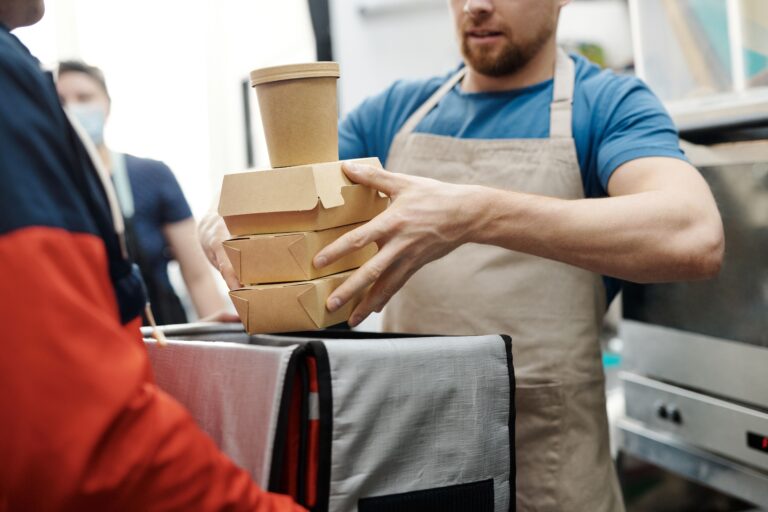 StoreHub | 简化结账流程，助力食品配送服务