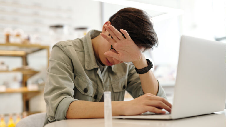 订阅付款老是扣款失败？AI 智能重试挽回流失用户